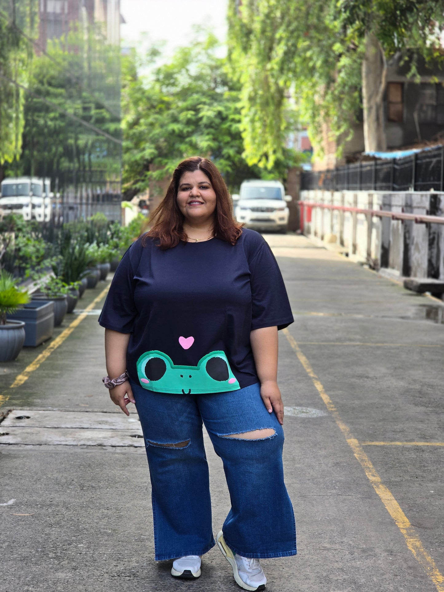 Plus size A-line 'Lovestruck Frog' T-shirt - Regular length