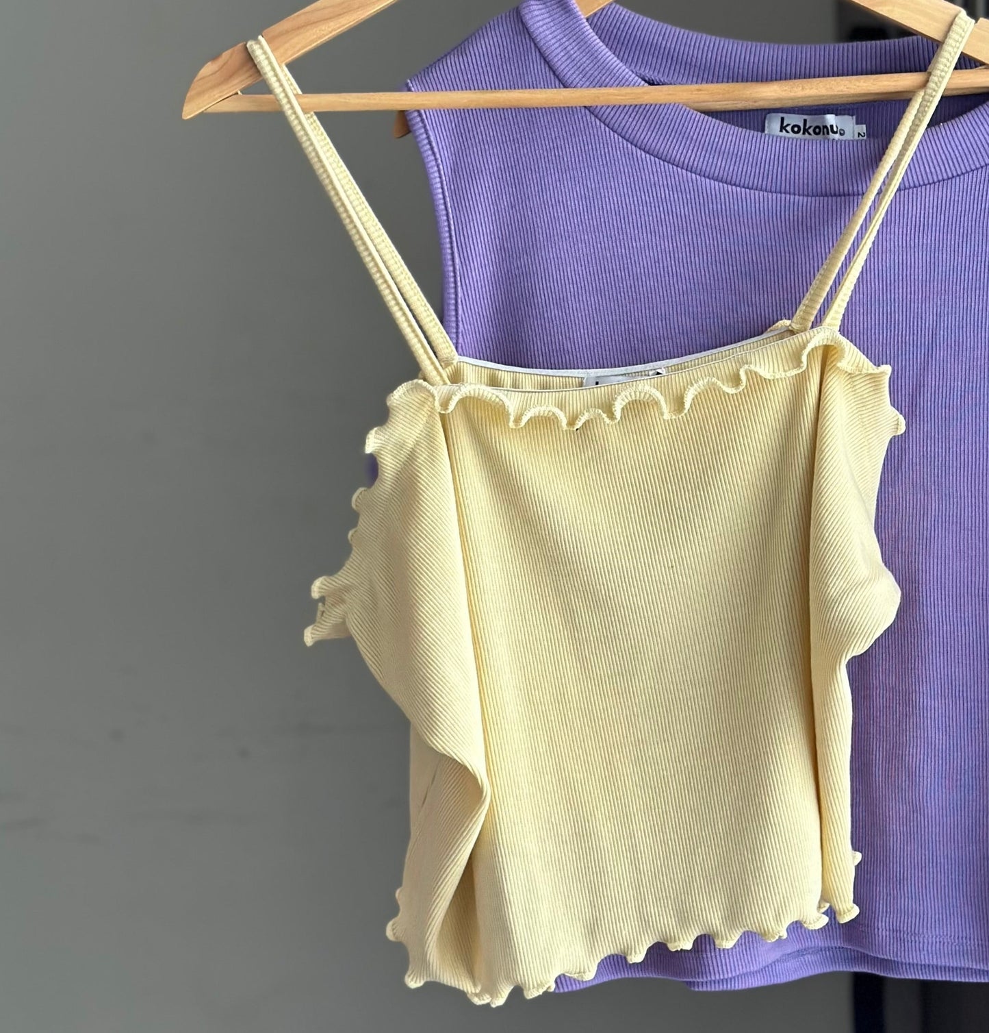Frilled Spaghetti Ribknit Top